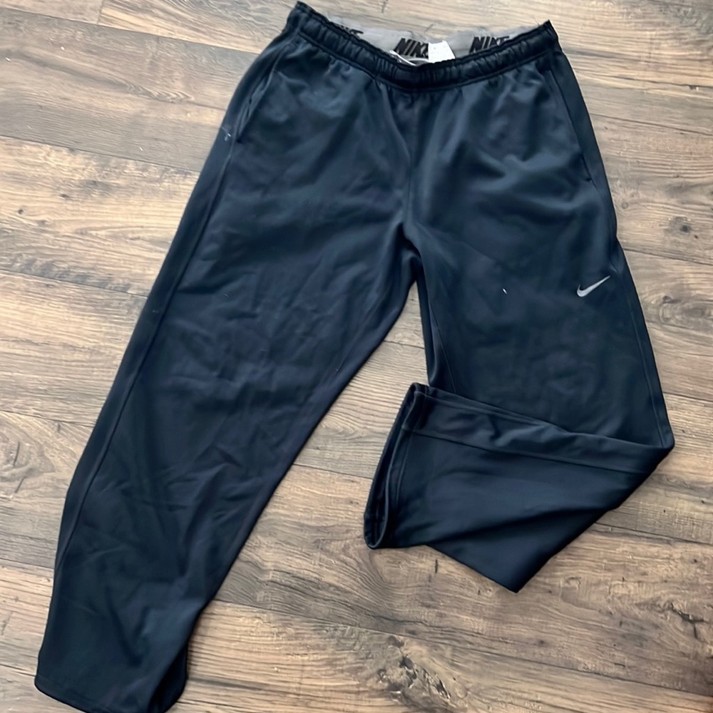 Nike thermafit sweat pants